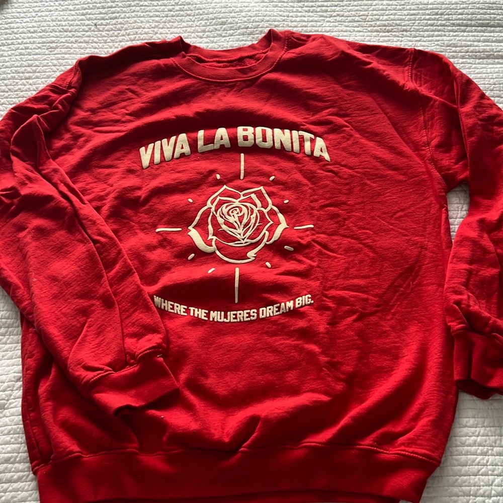 Viva La Bonita Red Sweatshirt size LARGE